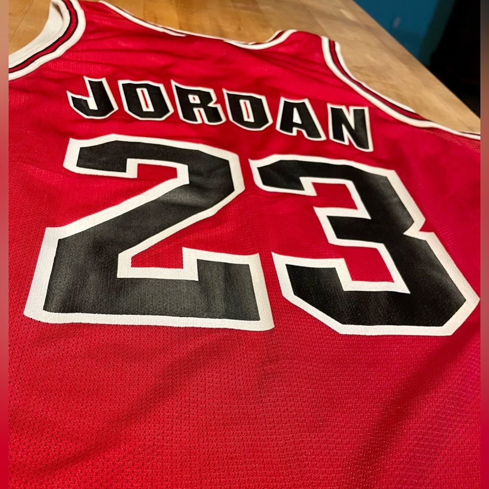 Vintage 90s NWT Michael Jordam Jersey #23 Chicago Bulls Large 44 Original NBA - Picture 3 of 7